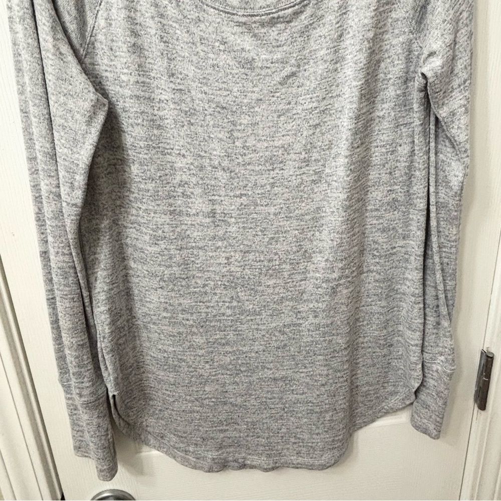 ❌SOLD❌ Athleta Luxe Pose Grey Marled Heathered Tunic Top Size Small Soft Long - Picture 4 of 12